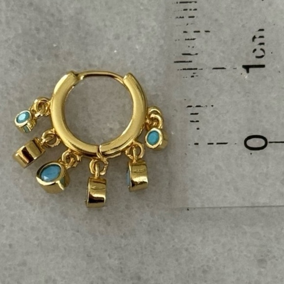 Gold Turquoise Crystal Fringe Tassel Huggie Hoop Earrings 

Brand New - Picture 3 of 4